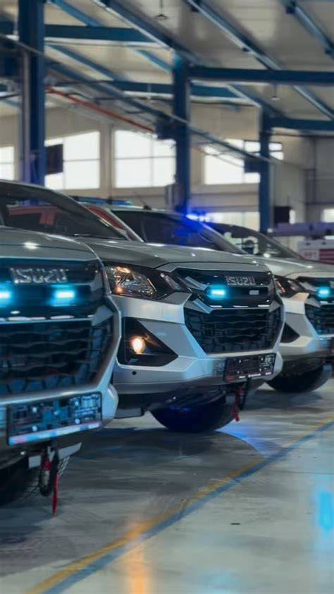 Plac z ofertą używanych pojazdów specjalistycznych przygotowanych do eksploatacji