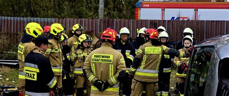 Infografika przedstawiająca etapy szkolenia nurka Państwowej Straży Pożarnej