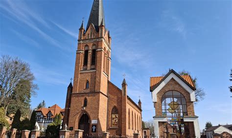 Kościół Podwyższenia Krzyża Świętego w Gliwicach - widok zewnętrzny