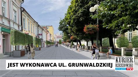 Historyczna fotografia ulicy Grunwaldzkiej w Bielsku, gdzie planowano budowę remizy