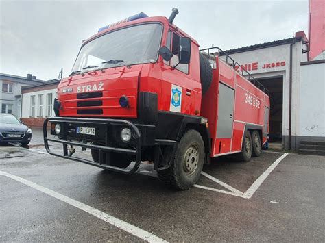 Fotografia samochodu pożarniczego TATRA OSP Sanie