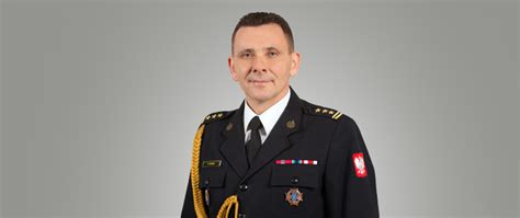 Portret Tadeusza Hornziela w mundurze Komendanta Wojewódzkiego Straży Pożarnych
