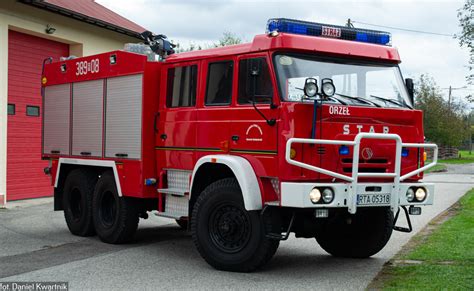 zdjęcie wozu strażackiego Star 244 w OSP Baranów Sandomierski
