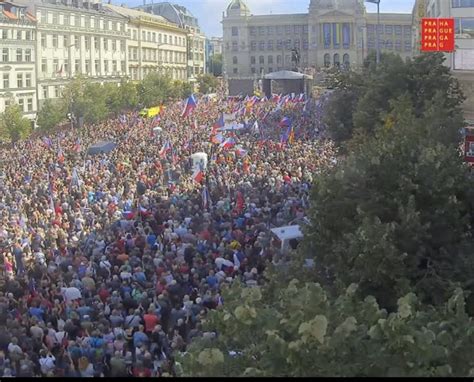 Tematyczne zdjęcie z protestów w Iranie 2009