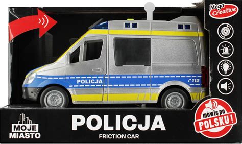 Zniszczony radiowóz policyjny po podpaleniu