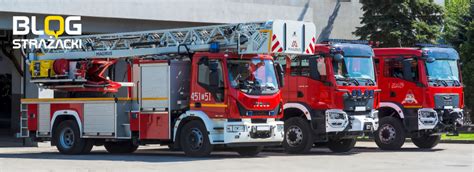 Różne typy wozów strażackich w akcji
