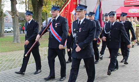 Uroczystość nadania sztandaru Ochotniczej Straży Pożarnej w Bliźnie