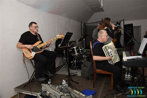 zdjęcie Kapeli PSP Sieradz podczas koncertu