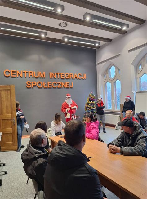 Zdjęcie nowej siedziby OSP Zielonki - Centrum Integracji Społecznej