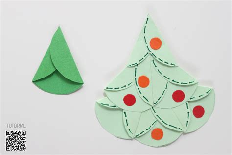 Przykład ilustracji miesięcznej kalendarza wykonanej z kółek origami