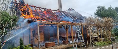 pożar drewnianego domu w Radzyniu Podlaskim