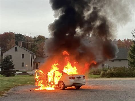 Thematic photo of a car fire on a street in Zakopane