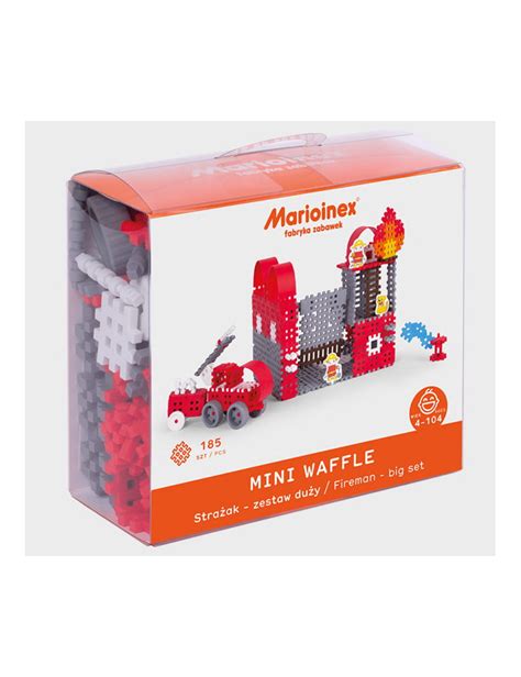 Zestaw klocków Marioinex Mini Waffle Strażak Duży w akcji, dzieci bawiące się