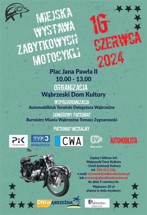 Zdjęcie zabytkowych motocykli na wystawie lub pokazu akrobacji rowerowych