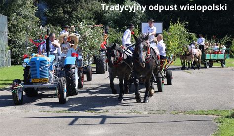 Photo of the commemorative cross/monument in Wielopole Skrzyńskie today.