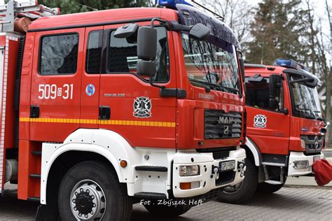 Ciężki wóz ratowniczo-gaśniczy z napędem 6x6, przygotowany do działań w najbardziej wymagającym terenie, np. podczas gaszenia pożarów lasów