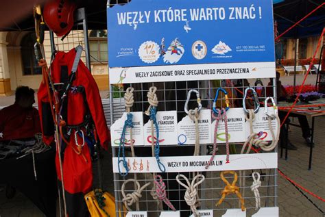 infografika przedstawiająca cechy idealnego kandydata na ratownika górskiego