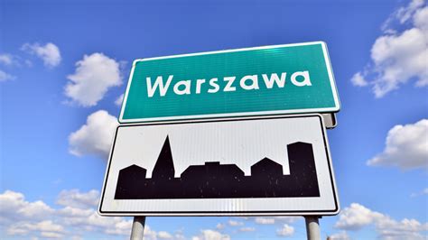 Znak drogowy z napisem 