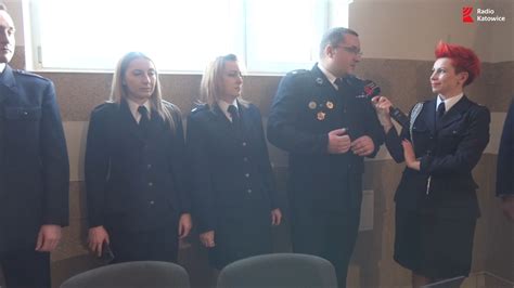 Strażacy OSP w mundurach galowych
