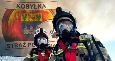 Grupa trenująca boks w OSP Kobyłka