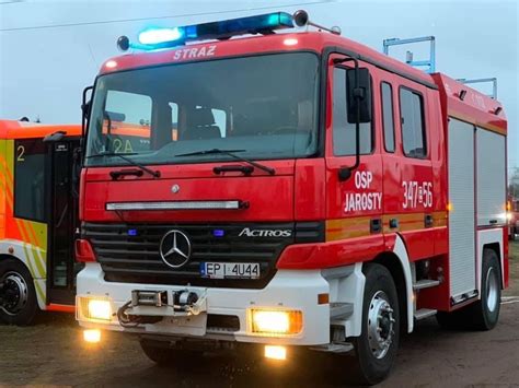 Wóz ratowniczo-gaśniczy Mercedes Atego przekazany OSP Turbia