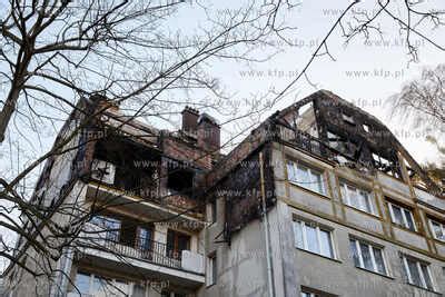 zdjęcie zniszczonego mieszkania po pożarze w kamienicy
