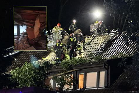 Zadymiony dom jednorodzinny, akcja ratunkowa straży pożarnej i policji