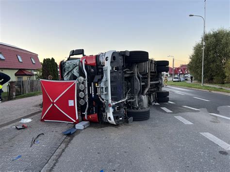 Wypadek samochodu strażackiego, uszkodzony pojazd
