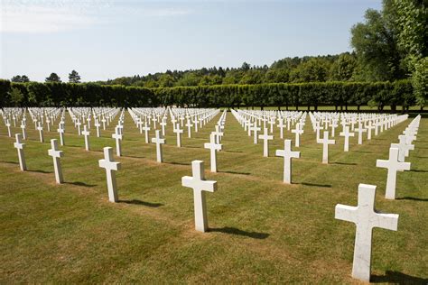 Photo of a WWI military cemetery in the Bolimów area
