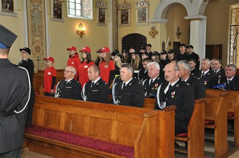 zdjęcie z uroczystości 40-lecia OSP Kolonia Ostrowska-Świerczyna