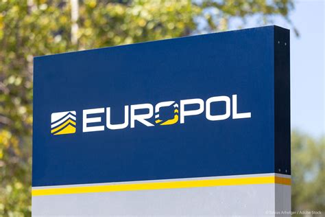 Zdjęcie przedstawiające symbol CBŚP lub Europolu