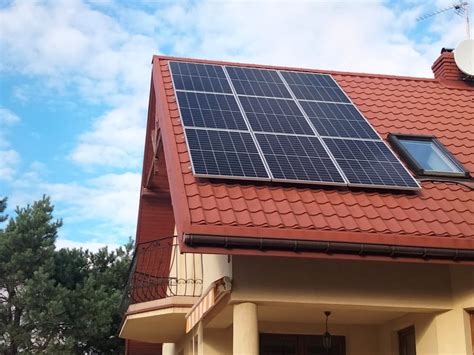 Instalacja fotowoltaiczna na dachu remizo-świetlicy w Szozdach
