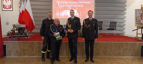 Zewnętrzny widok na Pożarnicze Centrum Historyczno-Edukacyjne w Wolborzu