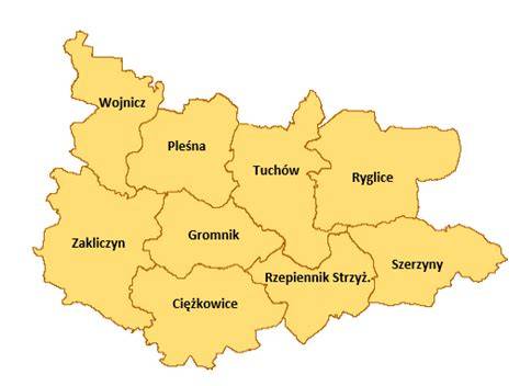 Mapa powiatu tarnowskiego z zaznaczonym Zakliczynem i okolicznymi drogami