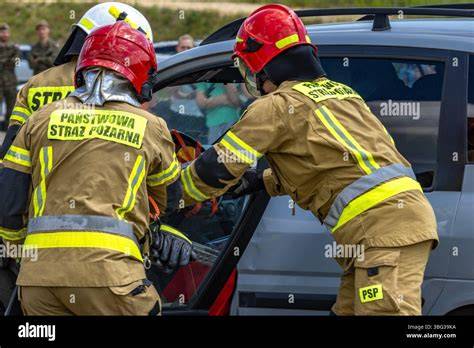 Rescue operation in Zakopane - firefighters assisting after a car accident
