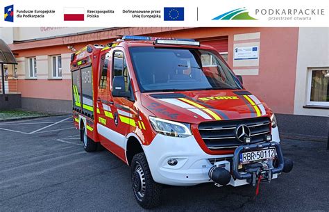 Nowy samochód ratowniczo-gaśniczy Volvo dla OSP Ligota