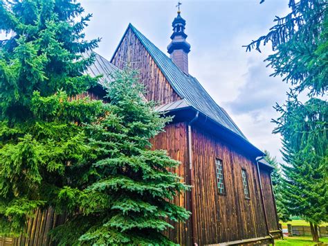 Kościół parafialny pw. św. Stanisława Biskupa w Ligocie Bialska