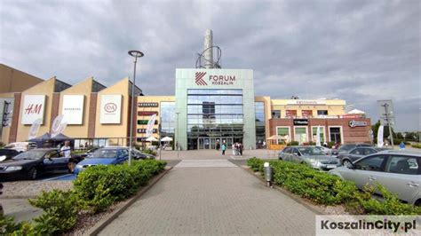 zdjęcie nowoczesnego centrum handlowego w Koszalinie