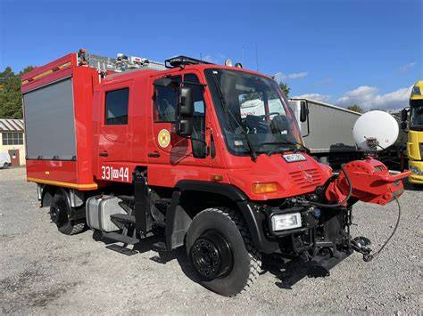 Zdjęcie samochodu ratownictwa technicznego Mercedes-Benz Unimog 125/416