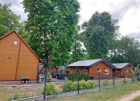 Zdjęcie jednego z przykładowych domków letniskowych nad Zalewem Koronowskim