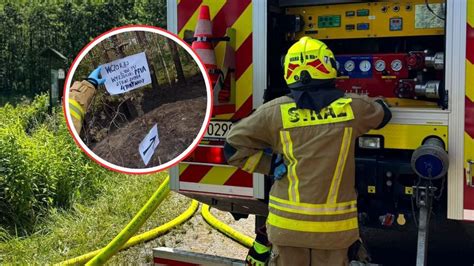 zdjęcie policyjnego śledztwa na miejscu pożaru