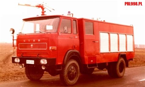 Zdjęcie średniego samochodu gaśniczego Jelcz 005 - GBA 2,5/16 z roletami bocznymi