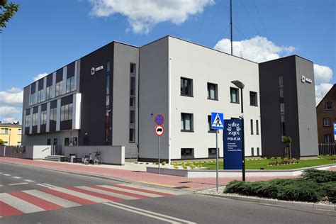 fotografia policyjna przedstawiająca budynek Komendy Powiatowej Policji w Kolnie