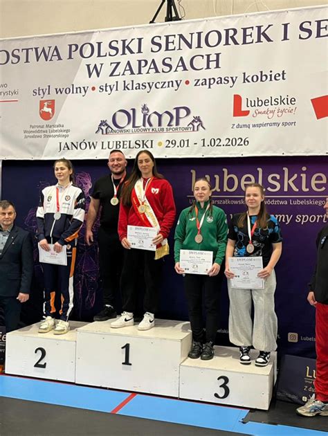 Karolina Jaworska z medalem na Mistrzostwach Polski w zapasach