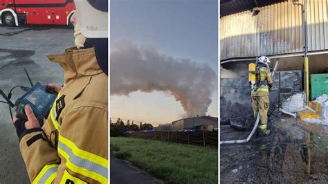 zdjęcie dymu unoszącego się nad sklepem Castorama podczas pożaru