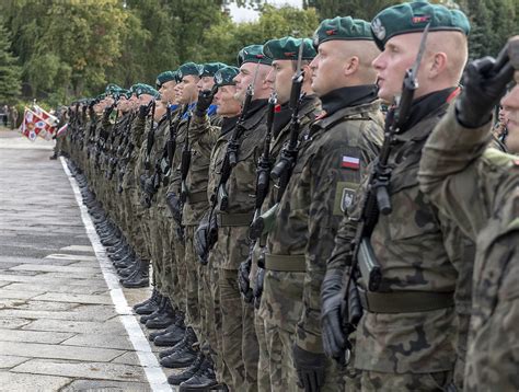 Zasady rekompensaty za nadgodziny w służbach mundurowych - schemat