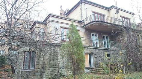 Willa modernistyczna przy ul. Artyleryjskiej w Białymstoku przed rozbiórką
