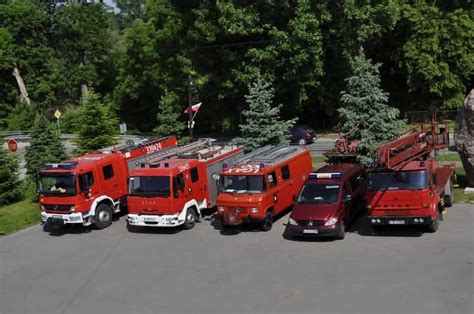 Okładka jubileuszowej publikacji o OSP Garbów