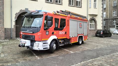 Zdjęcie średniego wozu ratowniczo-gaśniczego GBA RT 3/16 OSP Lipnik (woj. świętokrzyskie)