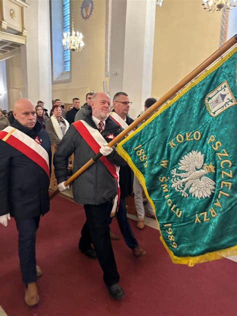 Uroczyste otwarcie zawodów strażackich z udziałem pocztu flagowego